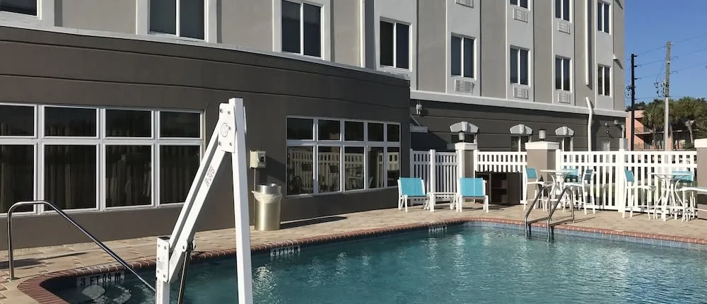 Holiday Inn Express Hotel & Suites Orlando South-Davenport, an IHG Hotel