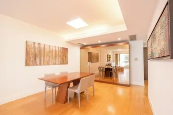 Tyms Cozy 2BR 1BA Apt Xuhui Metro, Shanghai