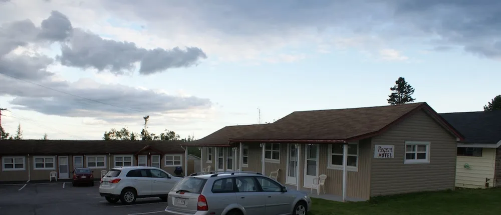 Cookes Motel