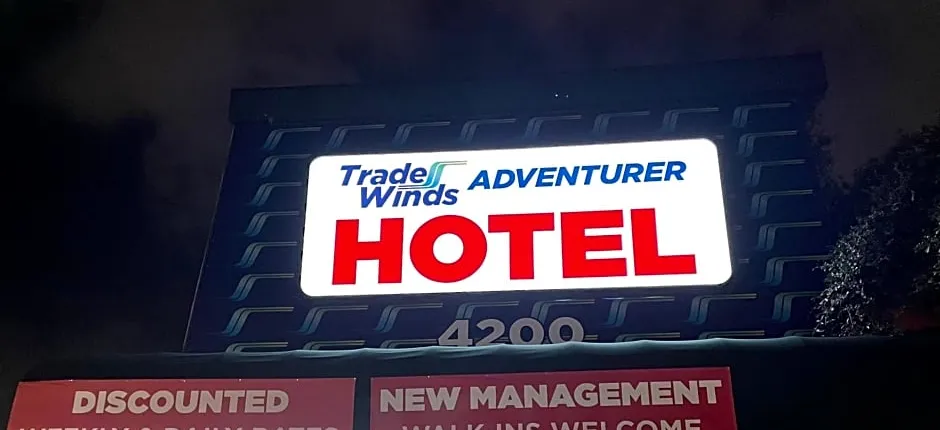 Los Angeles Adventurers All Suite Hotel