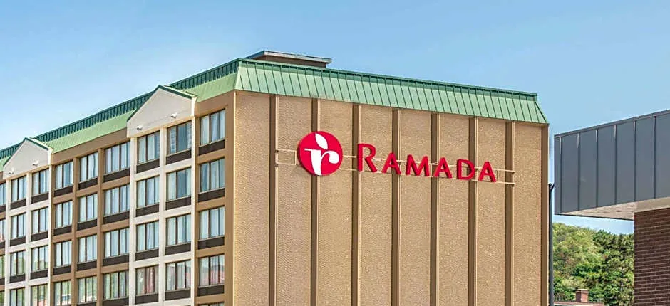 Ramada by Wyndham Cumberland Downtown