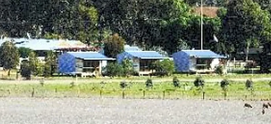 Stone Hut Cottages