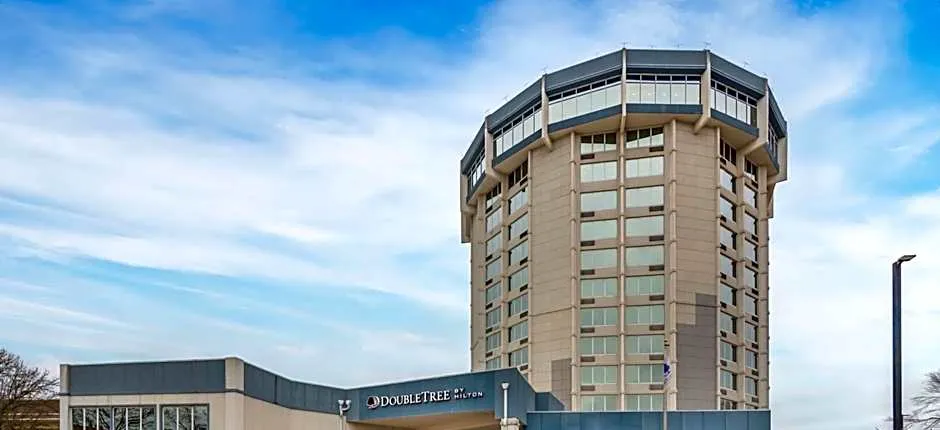 DoubleTree By Hilton Jefferson City