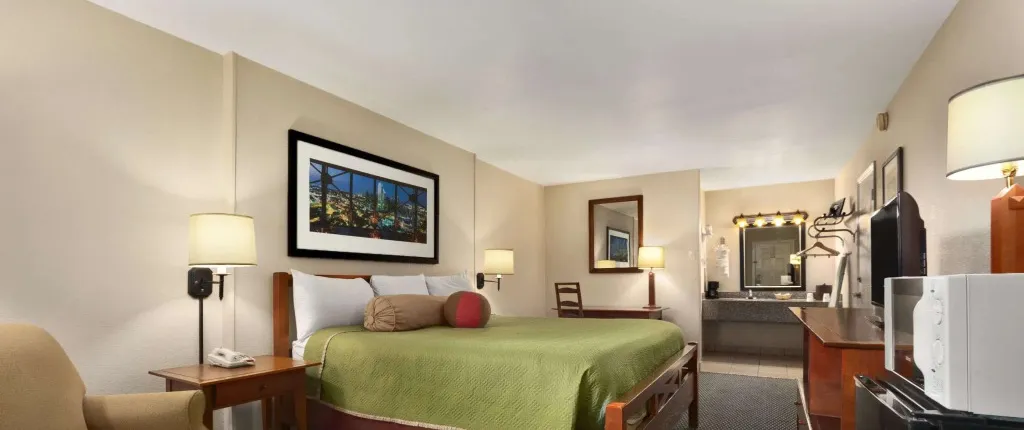 Travelodge by Wyndham New Orleans West Harvey Hotel