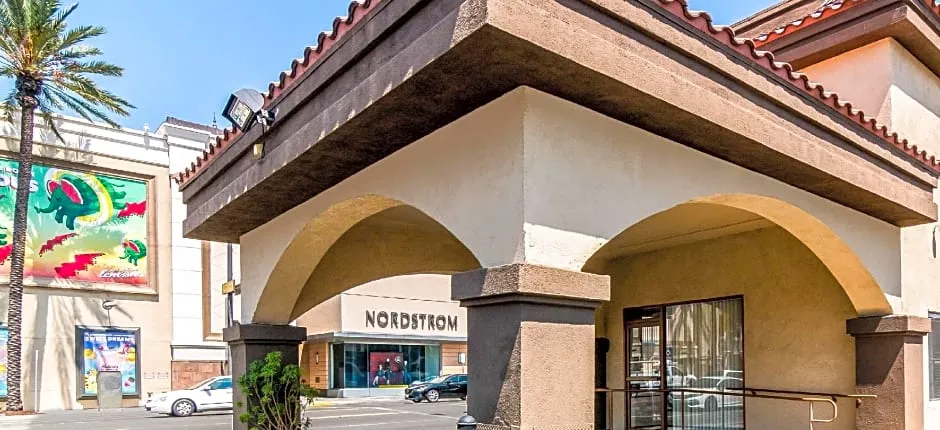 Rodeway Inn Regalodge