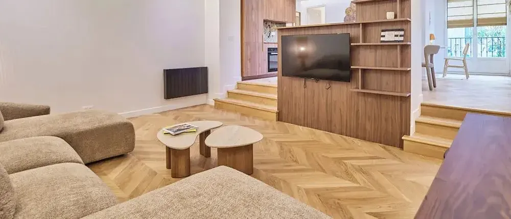 2BR With AC Canal Saint-martin