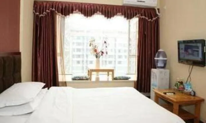 Chengdu Rest Inn Huamunianhua