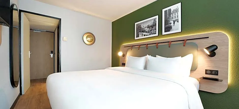 Campanile Paris Ouest - Nanterre - La Defense