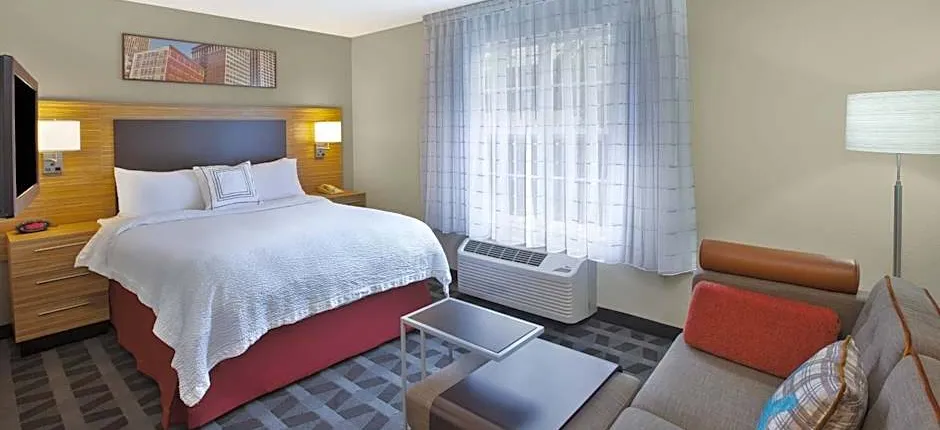 TownePlace Suites by Marriott Milwaukee Brookfield
