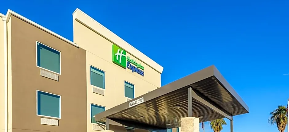Holiday Inn Express Hotel and Suites Bastrop By IHG