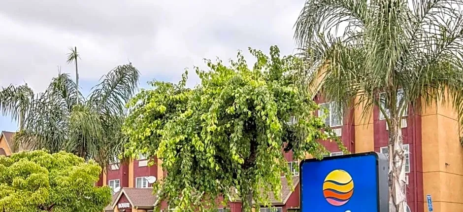 Comfort Inn & Suites Salinas