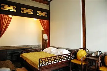 Courtyard 7