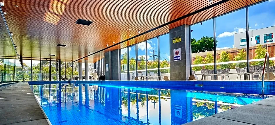 Melbourne Knox Central Apartment Hotel