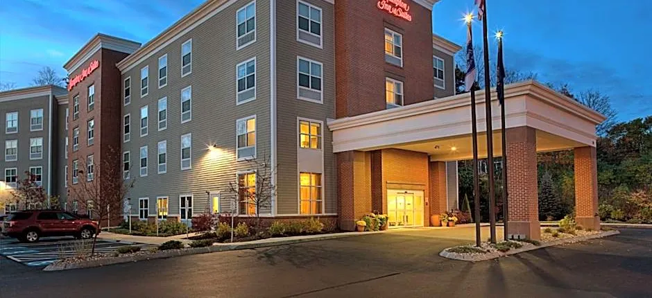 Hampton Inn By Hilton And Suites Exeter
