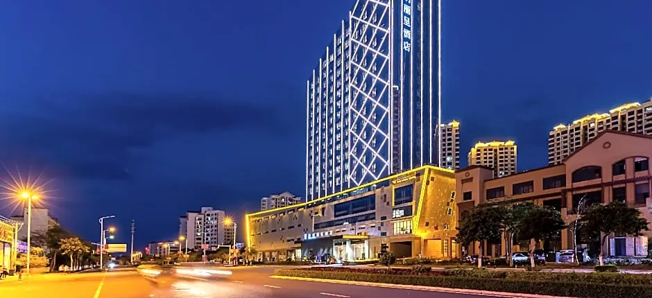 Rezen Hotel Aoyue Dongfang