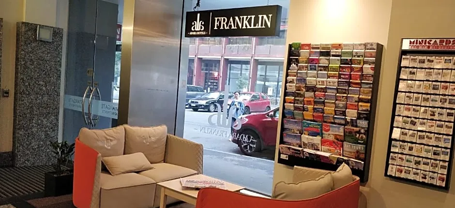 Nova Stargate Apartment Hotel