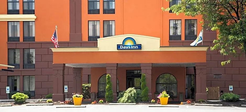 Days Inn by Wyndham Reading Wyomissing