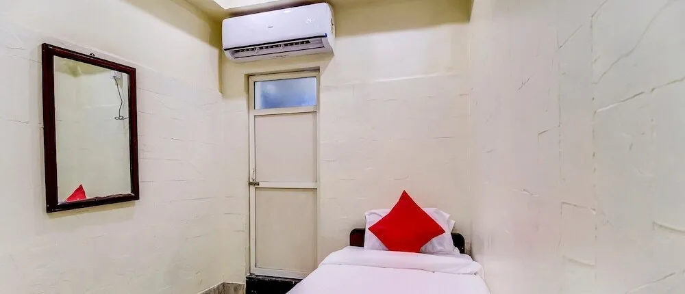 OYO 64092 Hotel Dreamland