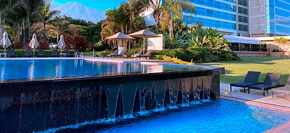 Mount Meru Hotel