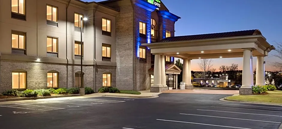 Holiday Inn Express Hotel & Suites Opelika Auburn By IHG