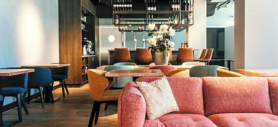 Amsterdam Beach Hotel
