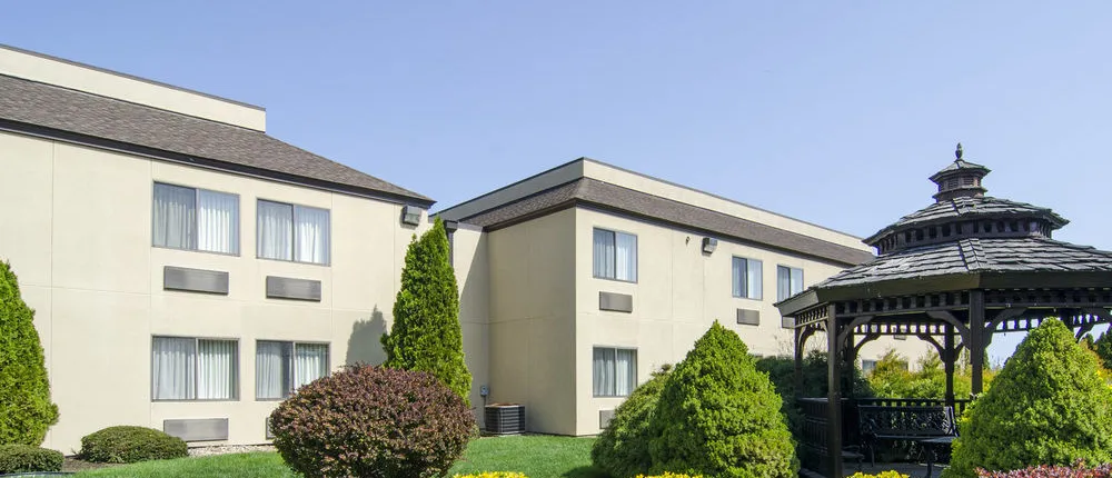 COMFORT INN