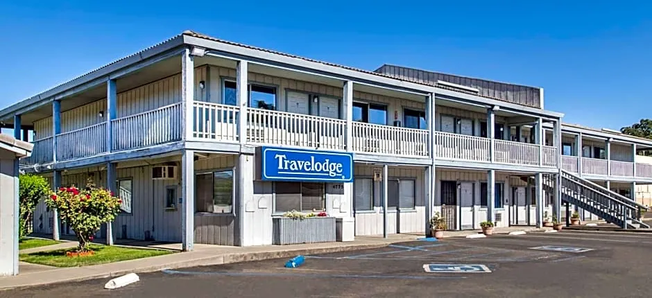 Travelodge by Wyndham Clearlake