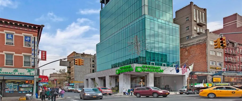 Wyndham Garden Chinatown