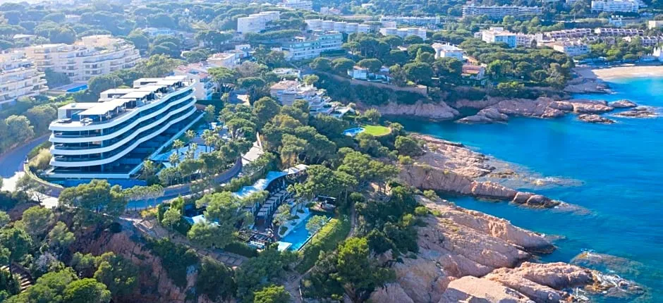 Alàbriga Hotel & Home Suites GL