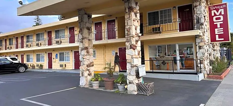The Islander Motel