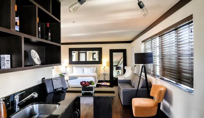 Lincoln Arms Suites