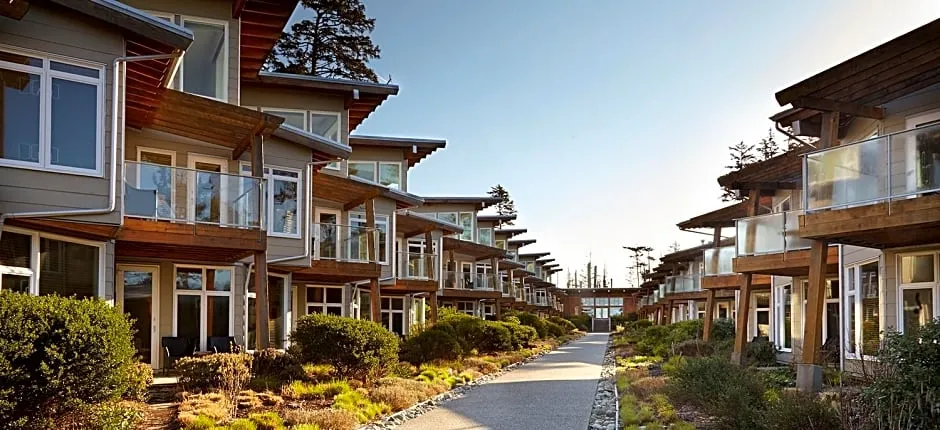 Cox Bay Beach Resort