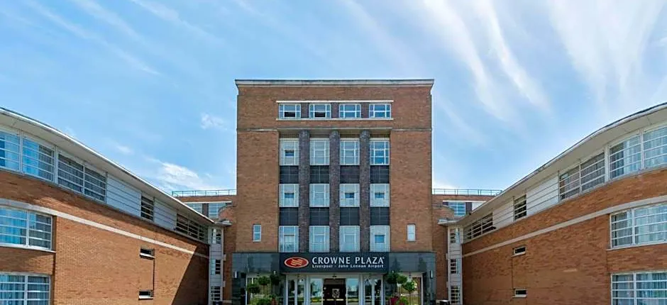 Crowne Plaza Liverpool - John Lennon Airport By IHG