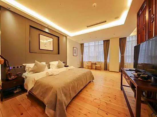 Pushe Culture Hotel