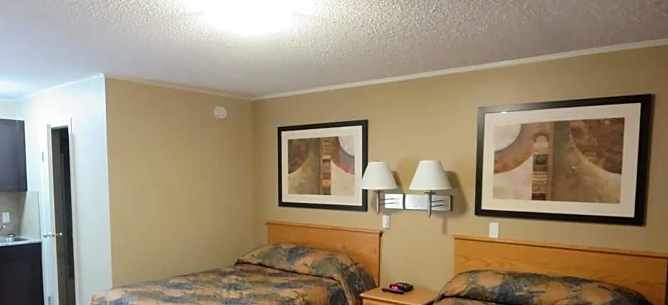 Best Maple Inn - Drayton Valley