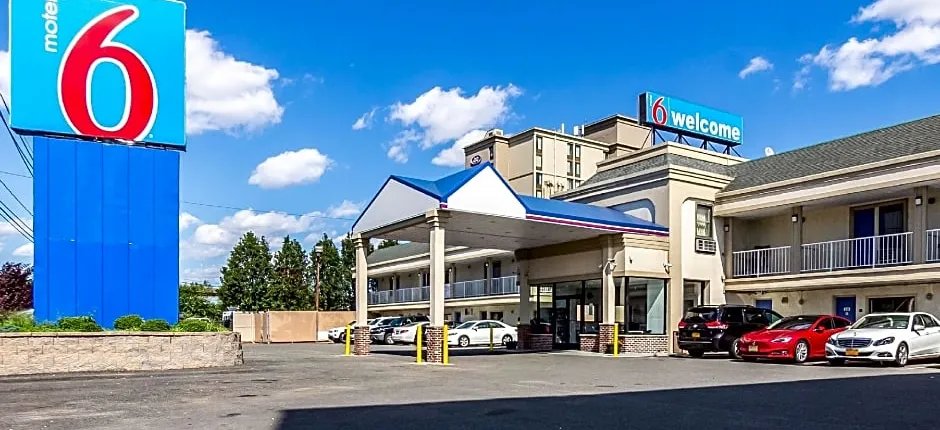 Motel 6 Elizabeth NJ Newark Liberty Intl Airport