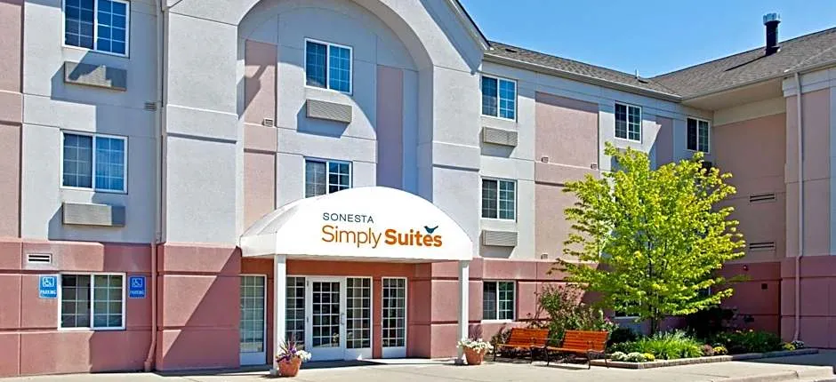 Sonesta Simply Suites Detroit Ann Arbor