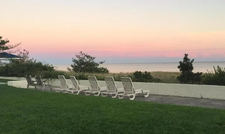 Surf & Sand Beach Motel