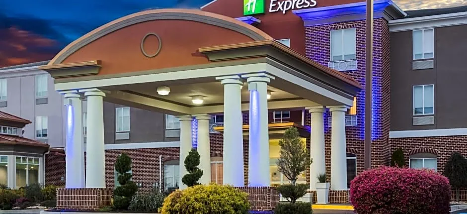 Holiday Inn Express & Suites Bremen GA by IHG