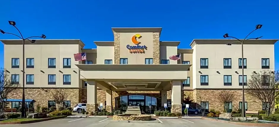 Comfort Suites Batesville