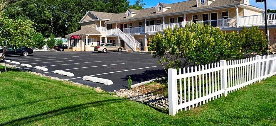 At 9 Motel