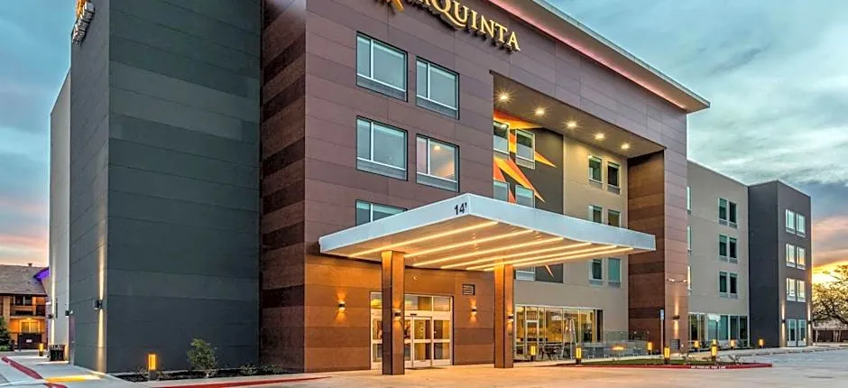 La Quinta Inn & Suites by Wyndham Galt