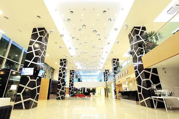Symphony Suite Hotel