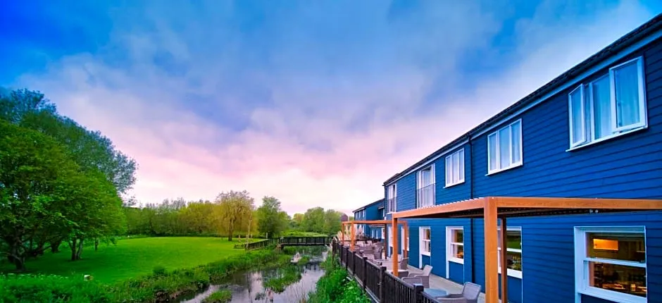 The Bridge House Hotel