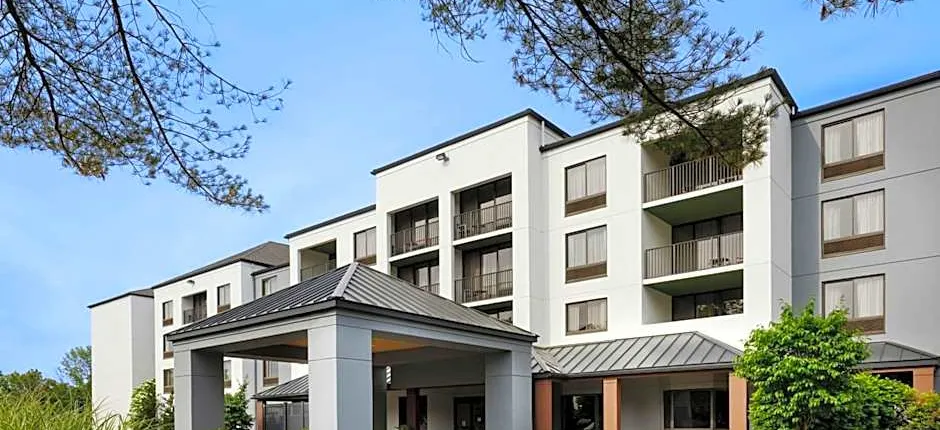 Courtyard by Marriott Portsmouth