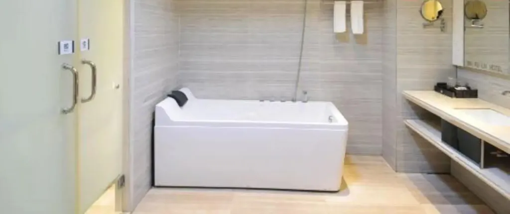 Baifulai Hotel (Wanning High-speed Railway Station)