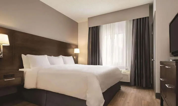 Radisson Hotel&Conference Center Rockford