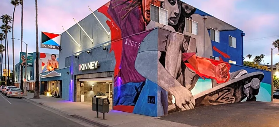THE KINNEY