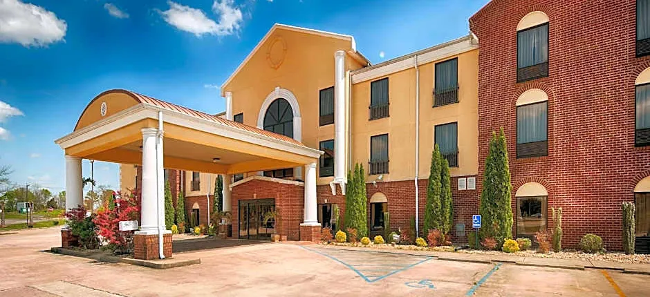 Best Western Plus Bass Hotel & Suites