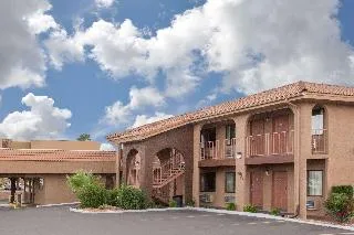 Howard Johnson Inn And Suites Saint George HWY I-15 Exit 6